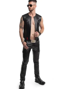 Regnes Fetish Planet - Lange Hose im Wetlook