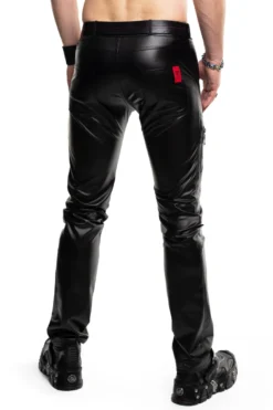 Regnes Fetish Planet - Lange Hose im Wetlook