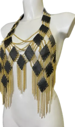Zugeschnürt - Handmade Leder-Ketten-Top in Schwarz & Gold